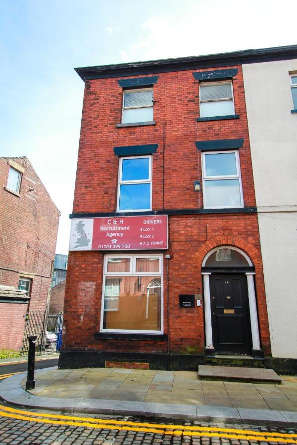 Central Bolton Accommodation Extérieur photo