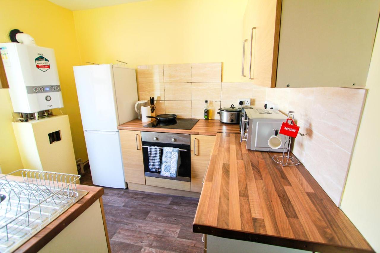 Central Bolton Accommodation Extérieur photo